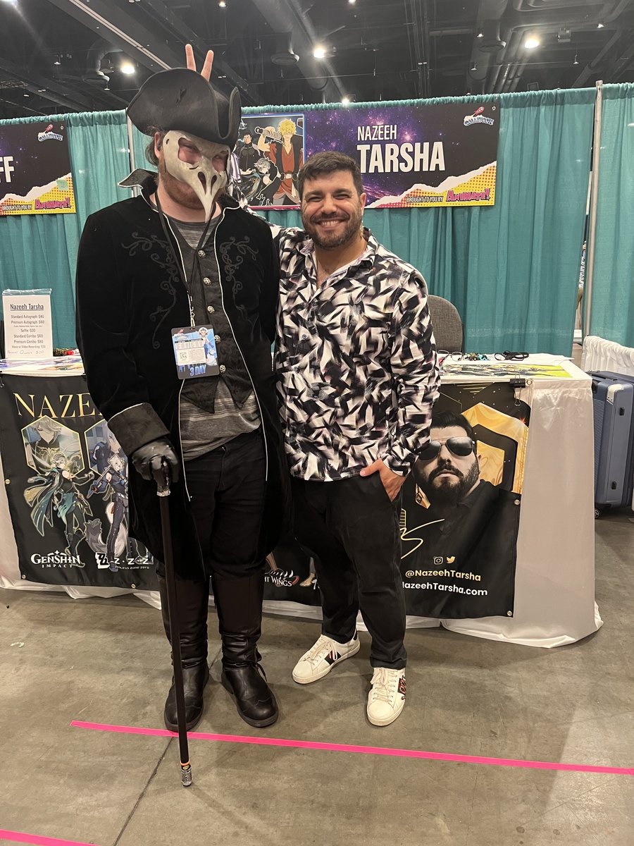 pizzachu081905's tweet photo. Another con, another selfie with a voice actor

This time, with two instead of one 

Thanks a bunch to @NazeehTarsha and Patrick Seitz (I’d ping if I knew his social) for letting me get photos with them. It was an utter blast meeting you both, even if it was for a few moments. https://t.co/hPa3T4GgvI