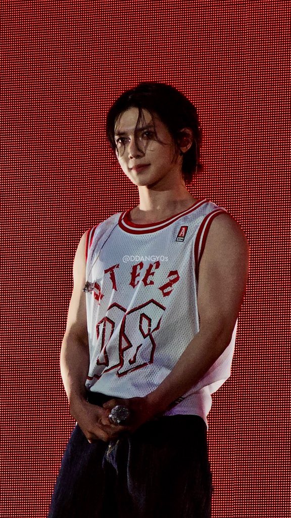 DDANGY0s's tweet image. angel yeosang 

#YEOSANG #여상 #ATEEZinChicago 
#ATEEZInYourFantasy