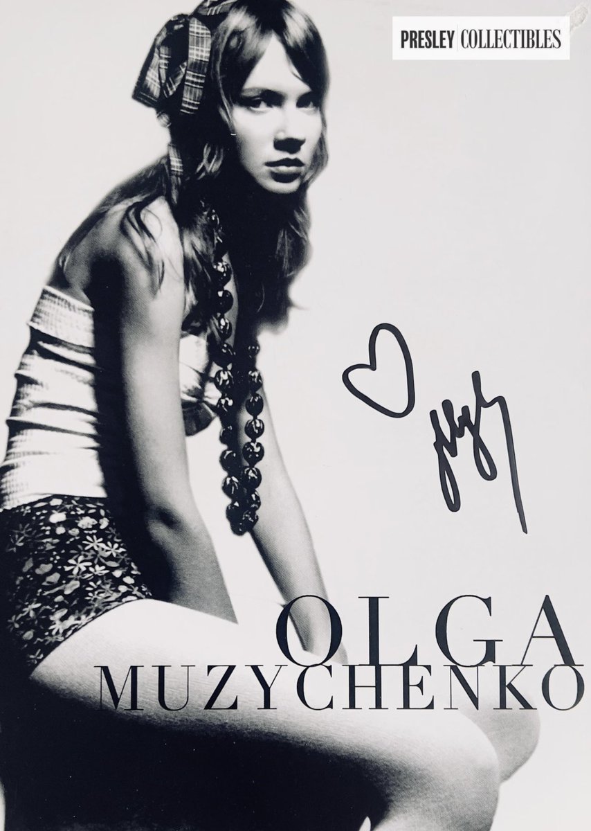 PresleyCollect's tweet image. 👠 Capture 90s fashion elegance with a rare 6x8.25 B&amp;amp;W promo card signed by Olga Muzychenko! With 2 unsigned cards, this V Model Management gem showcases her timeless style. presleycollectibles.com/olga-muzychenk… #OlgaMuzychenko #SignedMemorabilia #FashionModeling #90sFashion #RareCollectibles