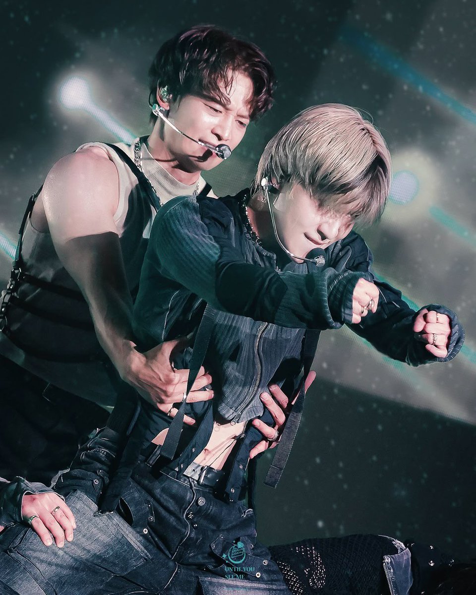 NU_AimeeO's tweet image. omg 2min backshots!