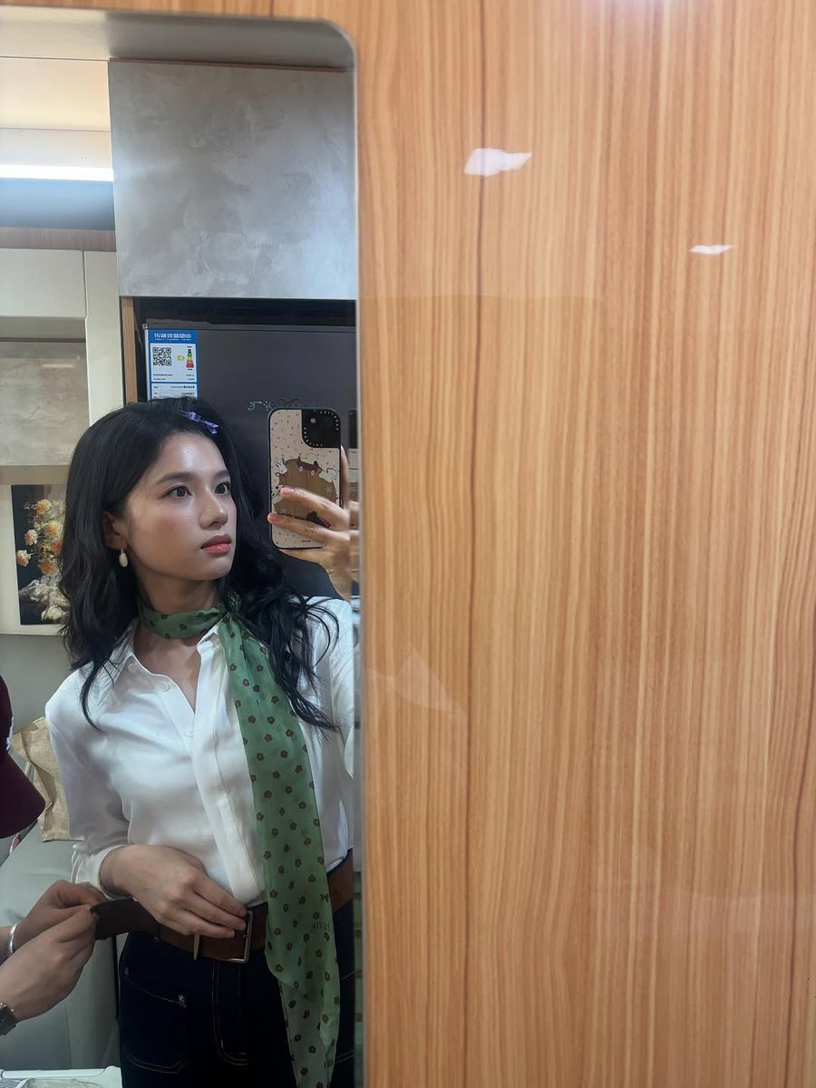 w_ndxr's tweet image. 250727 장정의 인스타

몇몇 조각 🧩

#张婧仪 #ZhangJingyi #จางจิ้งอี๋