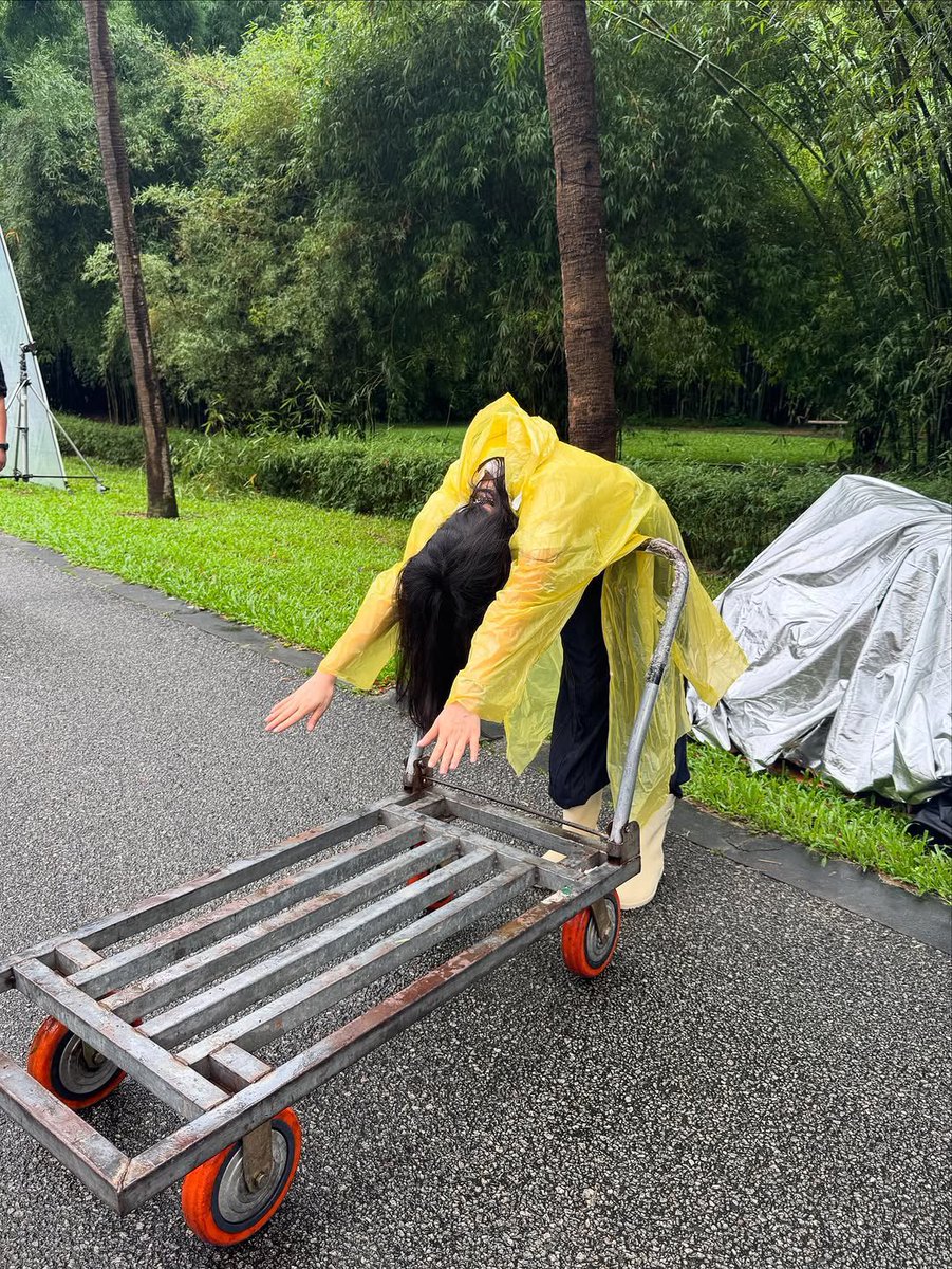 w_ndxr's tweet image. 250727 장정의 인스타

몇몇 조각 🧩

#张婧仪 #ZhangJingyi #จางจิ้งอี๋