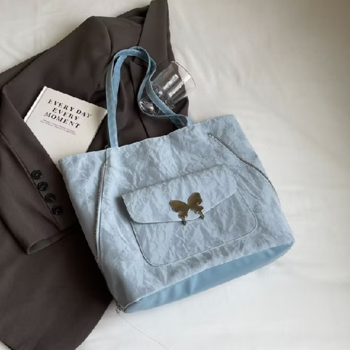 sunrpse's tweet image. Bentar lagi masuk kampus nih!

𔗄✿˚  Rekomendasi tas buat mahasiswa atau maba yang masih bingung mau pake tas apa untuk ngampus!  ✉️ ˳♡

- a thread