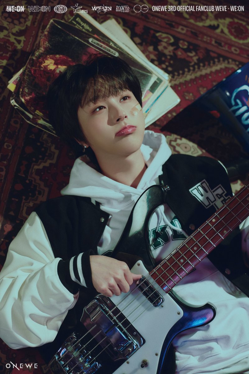 [#ONEWE]

🏫 ONEWE 3RD OFFICIAL 
FANCLUB [WEVE] 🏫

🎫 WE:ON 🎫

🪐 SOLO CONCEPT PHOTO 🪐

▫ GIUK ▫

📍 가입 기간
✔ 250721 (MON) 12시
~ 250803 (SUN) 23시 59분

📍 원위(ONEWE) 공식 홈페이지 Shop
🔗 onewe.co.kr/shop/kr

#원위 #위브 #WEVE #WE_ON
#기욱 #GIUK