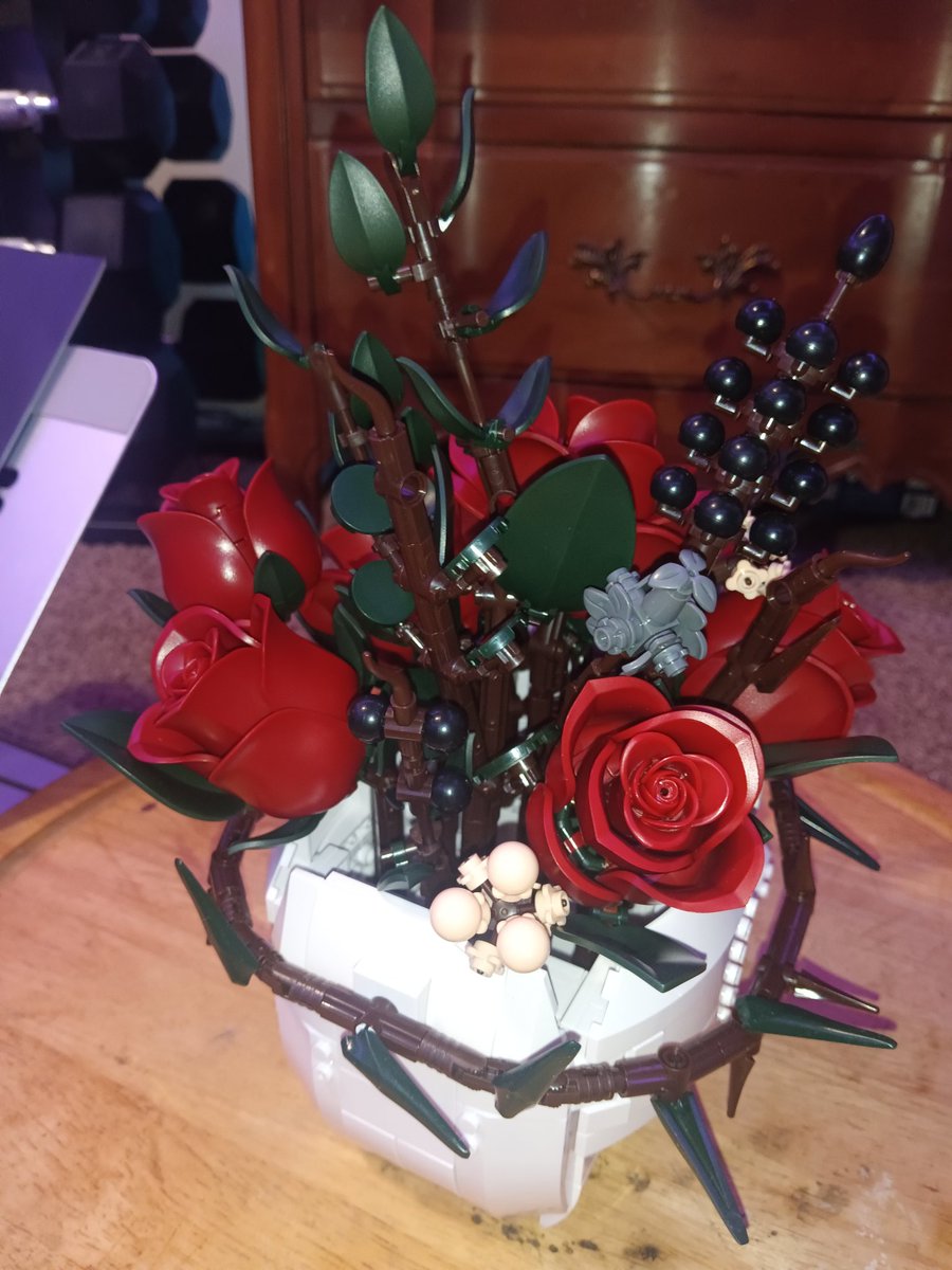 secundez's tweet photo. 1101pc Gothic Bloom Skull ❤️ https://t.co/DhPzrOoRg2