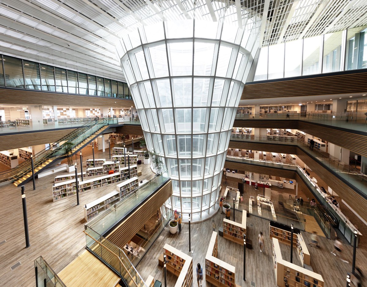 ELLEDECOR_Japan's tweet image. 建築とデザインで魅せる、アジアの美しい図書館7
bit.ly/3Uv32Oo
建築とインテリアが際立つ7つの図書館を巡り、知的好奇心と美しさに触れる旅に出かけてみない?