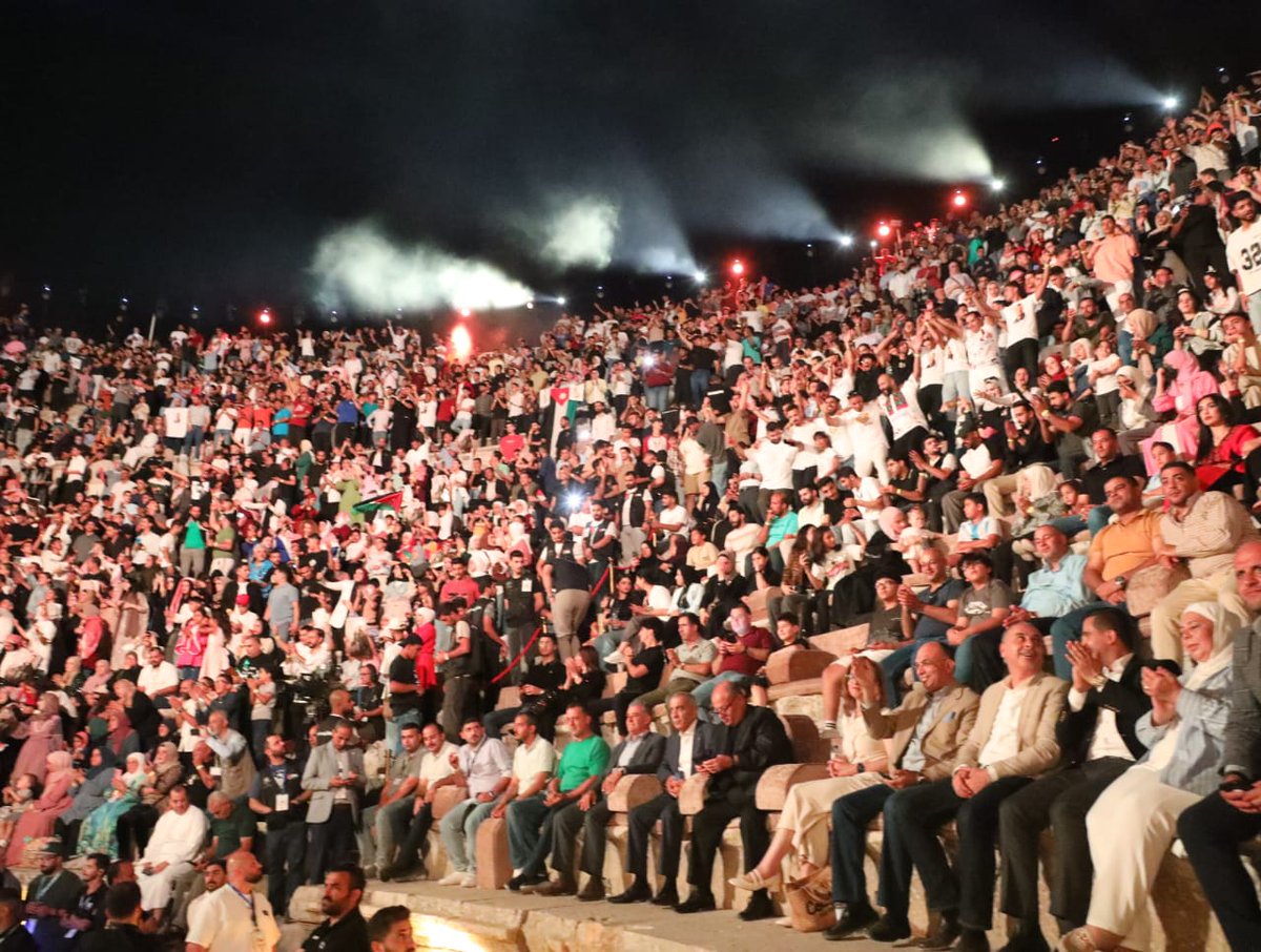 BeirutcomMag's tweet image. جمهور عيسى السقار يتوجه نجماً لمهرجان جرش 2025
beirutcom.net/359038
via @BeirutcomMag @ESA_almarzoug #عيسى_المرزوق #بيروتكم