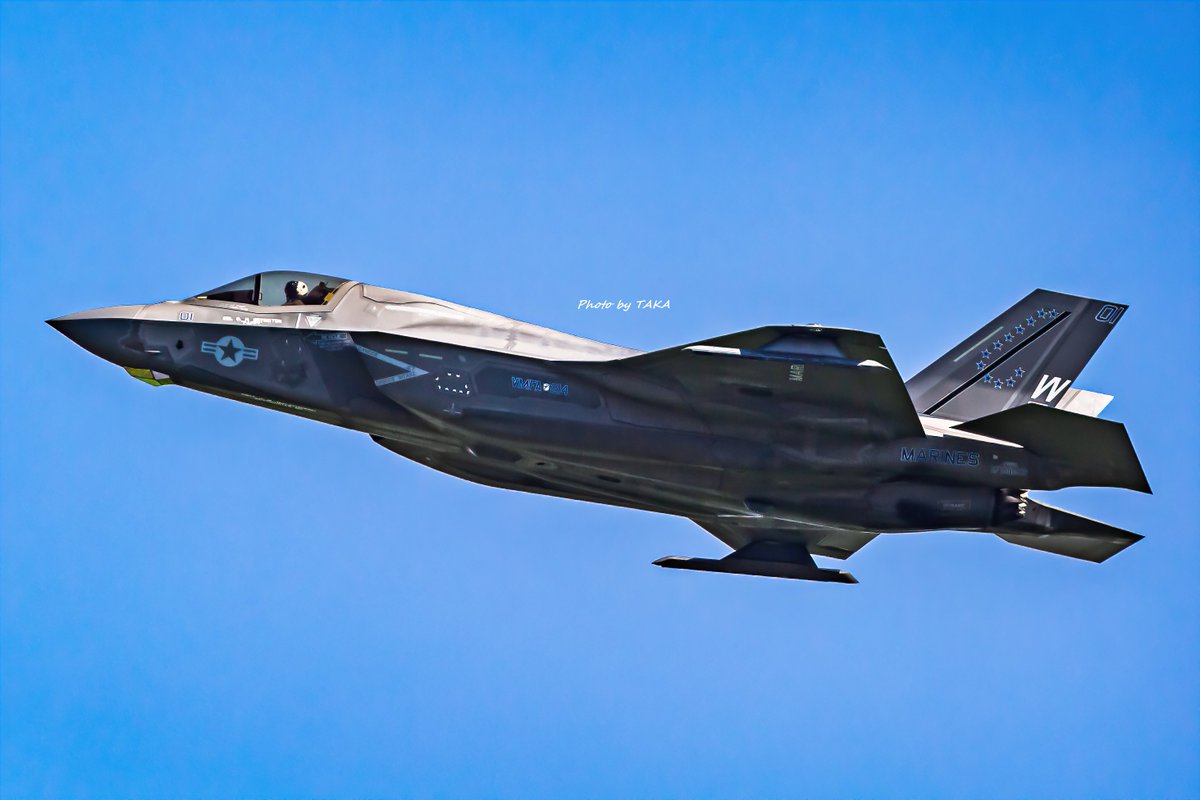 alice_herb's tweet image. New Jersey ANG 177FW 119FS "Jersey Devils"
F-16C Block30F 87-0225
USMC VMFA-214 "Black Sheep"
F-35B WE01/BuNo.170053
小松基地で行われている大規模演習『レゾリュート・フォース・パシフィック』に参加中のF-16とF-35Bの色付きを1日で両方撮影できたのは大きな成果です。
2025.7.25 RJNK