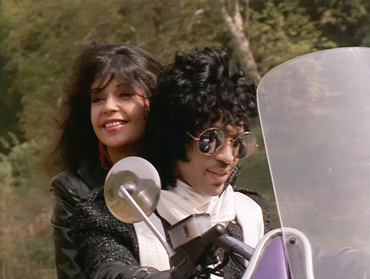 kennylanglea's tweet image. Happy Birthday to Purple Rain. American rock musical drama film scored by and starring Prince in his acting debut. It grossed $70.3 million worldwide, against its $7.2 million budget #Prince #Movies #Film 🎥