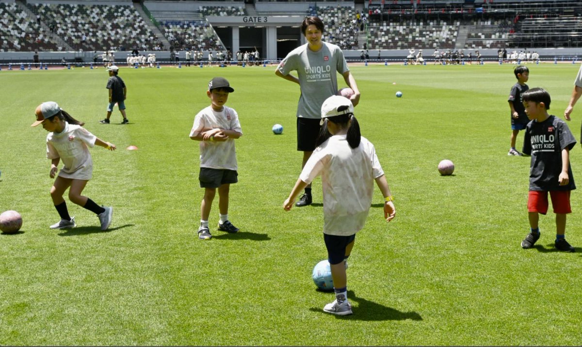 JapanToday's tweet image. Top Japanese athletes inspire diversified youth sports programs: Some of Japan's most successful athletes are inspiring a push for children to broaden their horizons and experience a range of sports, rather than specializing in one… japantoday.com/category/sport… #japannews #japantoday
