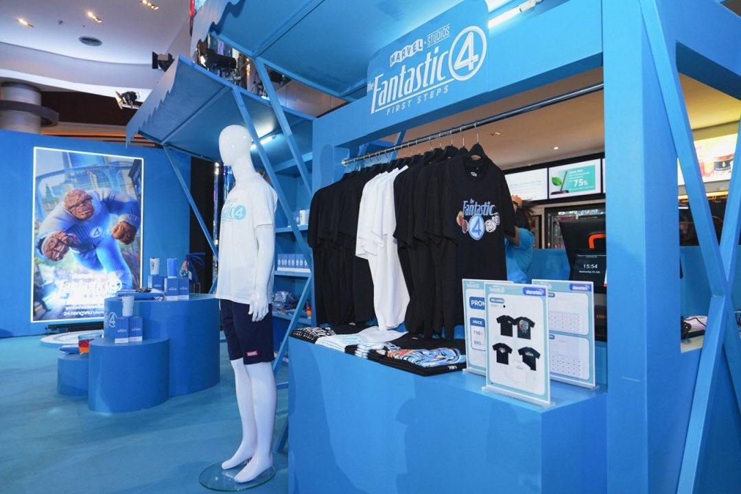 Hello98_th's tweet image. The Fantastic Four: First Steps เดอะ แฟนแทสติก 4: จุดเริ่มต้นปฐมบทใหม่” พร้อมเสิร์ฟ 4 เมนูสุดพิเศษเพียงพกตั๋วหนัง “Marvel Studios&apos; ในเครือ Major Group เข้าตั้งแต่ 24 - 28 กรกฎาคม 2568 ณ ลาน Infinicity Hall สยามพารากอน

🔗facebook.com/share/p/1GXkek…

 #FantasticFourTH #แฟนแทสติก4