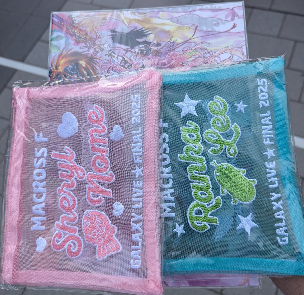 Atariya_Joe's tweet image. マクロスFファイナルライブ物販、思ったよりも流れてて良かった