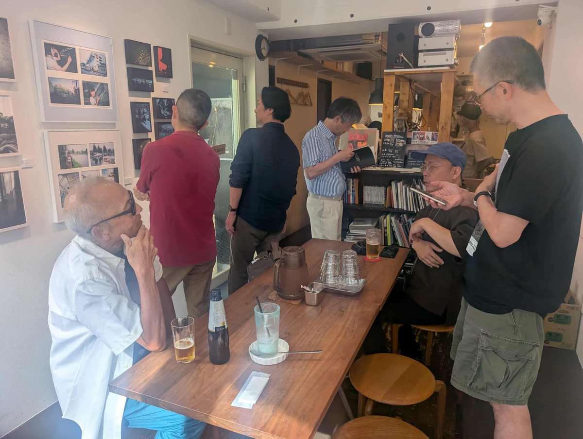 Paper_Pool's tweet image. the Suburbs 2025
1週目の日曜日、賑わっております。本日は18:00まで。冷たいお飲み物ご用意してお待ちしております!