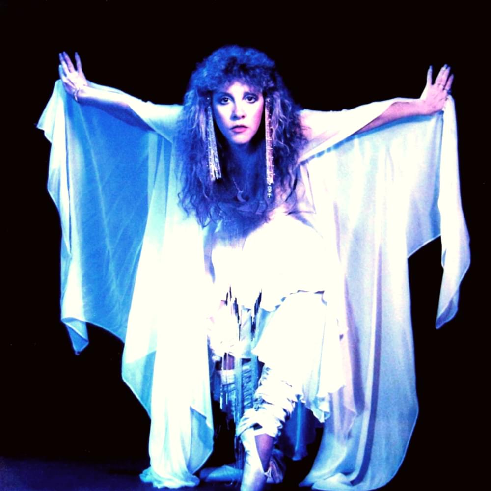 dvesean's tweet image. July 27 1981
I was 25.

Stevie Nicks released her HUGE debut solo LP,
Bella Donna.

Featuring: 

Stevie &amp;amp; Tom Petty on &quot;Stop Draggin&apos; My Heart Around,&quot;
Stevie &amp;amp; Don Henley on &quot;Leather &amp;amp; Lace&quot; &amp;amp;
Stevie&apos;s own &quot;Edge Of Seventeen.&quot;

Stevie &amp;amp; TP: Friends.
Stevie &amp;amp; Don Henley: Lovers!
