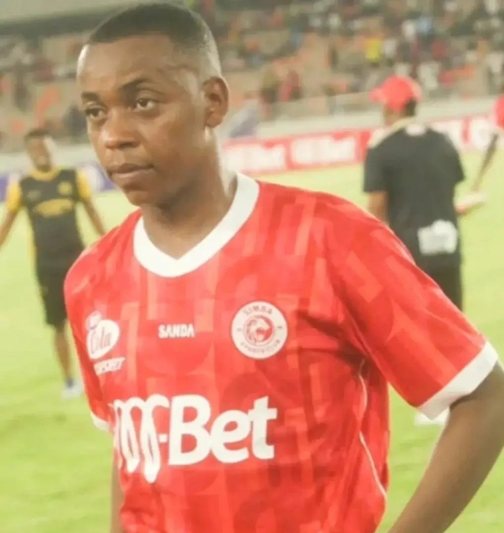Mudrick02's tweet image. Moja ya sajili zitakazoifanya simba iwe tishio msimu wa 2025/26.