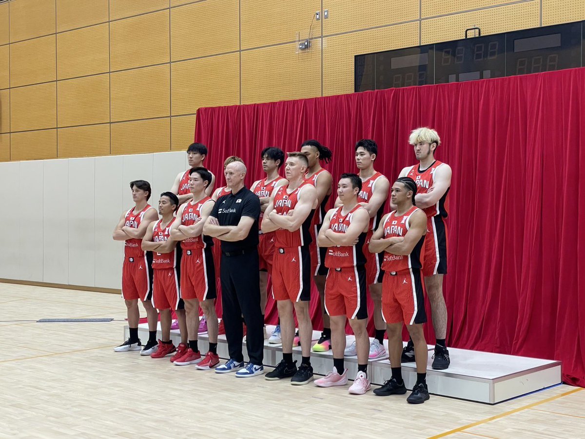 cx_basketball's tweet image. #FIBAアジアカップ2025
に出場する男子日本代表メンバーが発表されました✨

#富樫勇樹 選手、 #馬場雄大 選手、 #富永啓生 選手が追加招集🏀
そしてキャプテンは #ジョシュホーキンソン 選手と #馬場雄大 選手の2人体制で戦います💪

初戦は8月6日(水)シリア🇸🇾との一戦です！

#AkatsukiJapan…