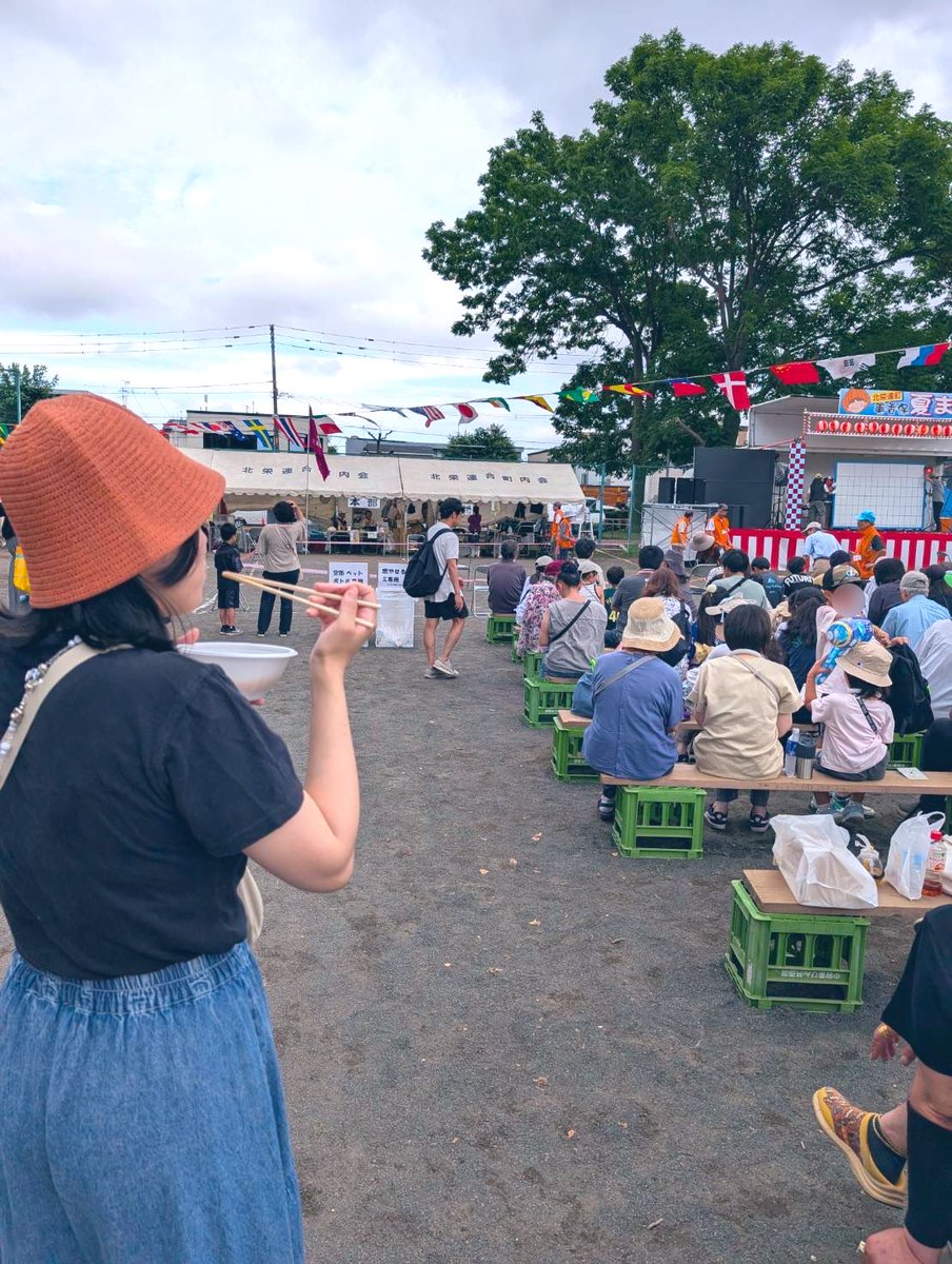 naruda_3's tweet image. お祭りで何を食べるか悩んだ結果
豚汁を食べました