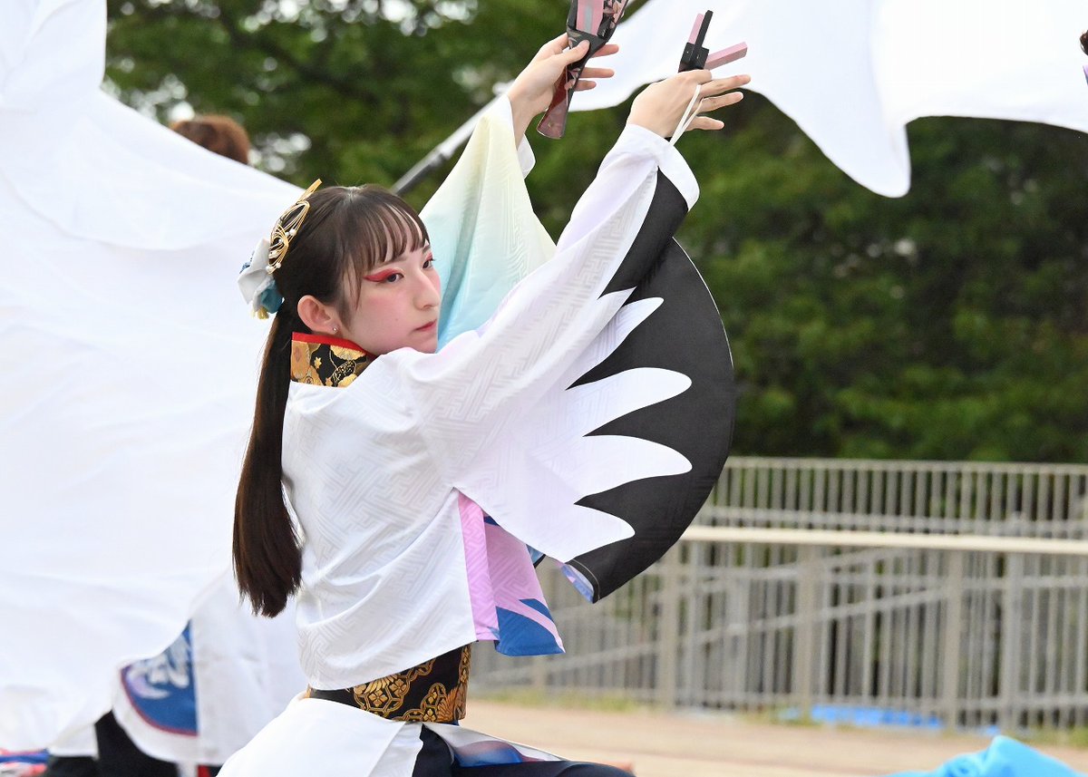 44982441shimu's tweet image. 能代市役所さくら庭で行われている 夏だ！ビアガーデン屋台村2025にて
能代YOSAKOI〜颯〜    その１