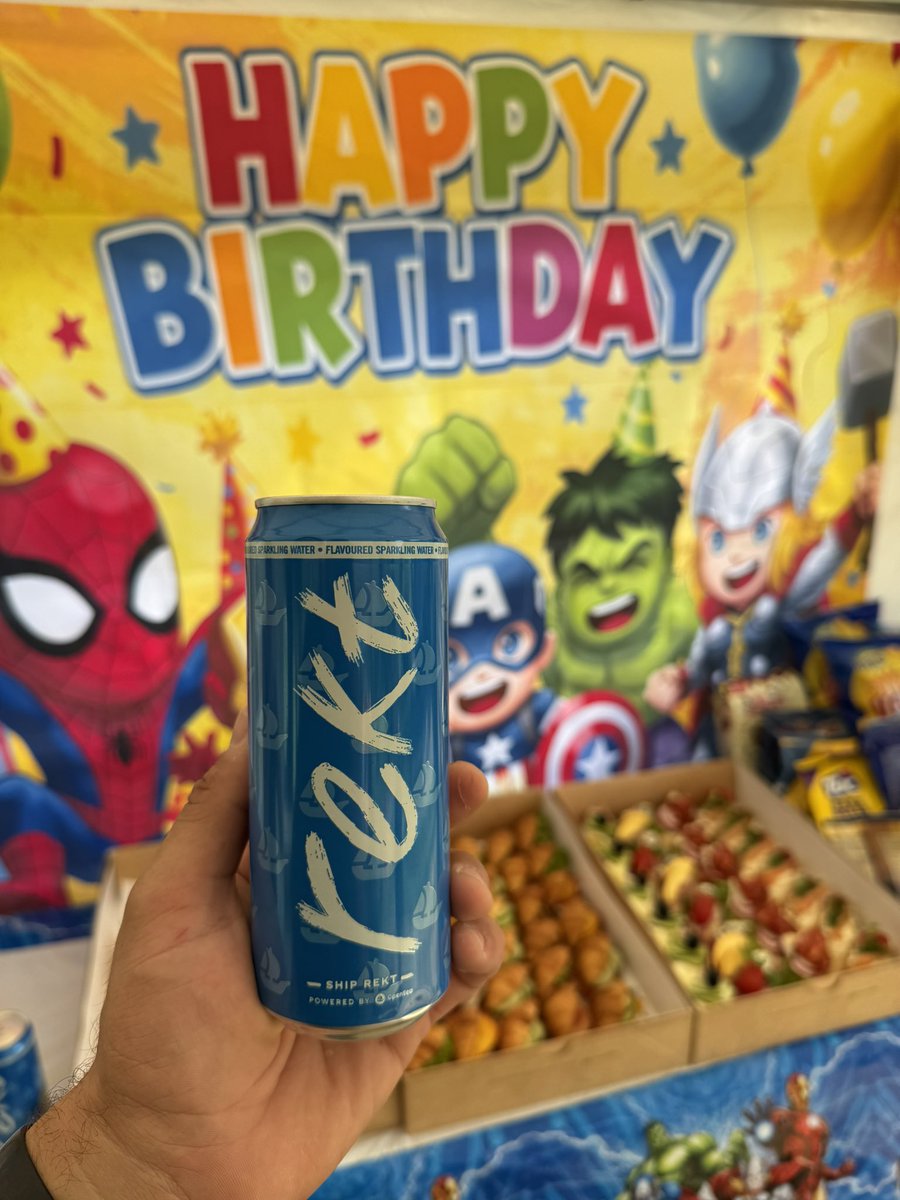 Not to be missed at any proper children's party 🎂
$rekt