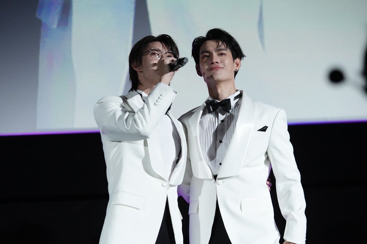 Hello98_th's tweet image. CHANGE2561 !! จัดเต็มความประทับใจส่งท้าย เต็มอิ่มไปด้วยรอยยิ้มและน้ำตาแห่งความสุข
ปิดโรงหนังชม PIT BABE THE SERIES 2 Final EP 

🔗facebook.com/share/p/1Aznph…

#pitbabe2 #PitBabeTheSeries #poohpavel