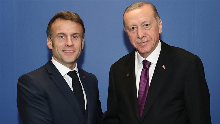Macron, Erdoğan ile görüştü

🔴Fransa Cumhurbaşkanı Macron Fransızca ve Türkçe açıklama yaparak, “Az önce Cumhurbaşkanı Erdoğan ile Gazze’deki durum ve iki devletli çözüm konferansı perspektifi hakkında görüştüm” dedi.

nupel.tv/macron-erdogan…