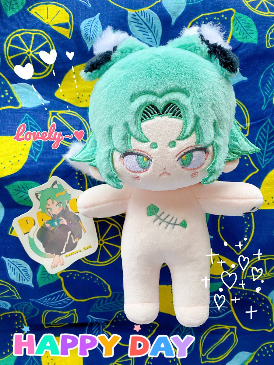 NuiMaonui's tweet image. なんと!!ぽて様(@sakura_Enui )のラムくんがお家に来てくれました!初の20cmちゃん!!!!!
おっきくてとっても可愛いです〜!!!お洋服用意出来ていないので申し訳ないのですが、揉み無しでこの可愛さは本当にすごい……!顔が良すぎます!ありがとうございました!ずっと大切にします🫶✨✨✨
