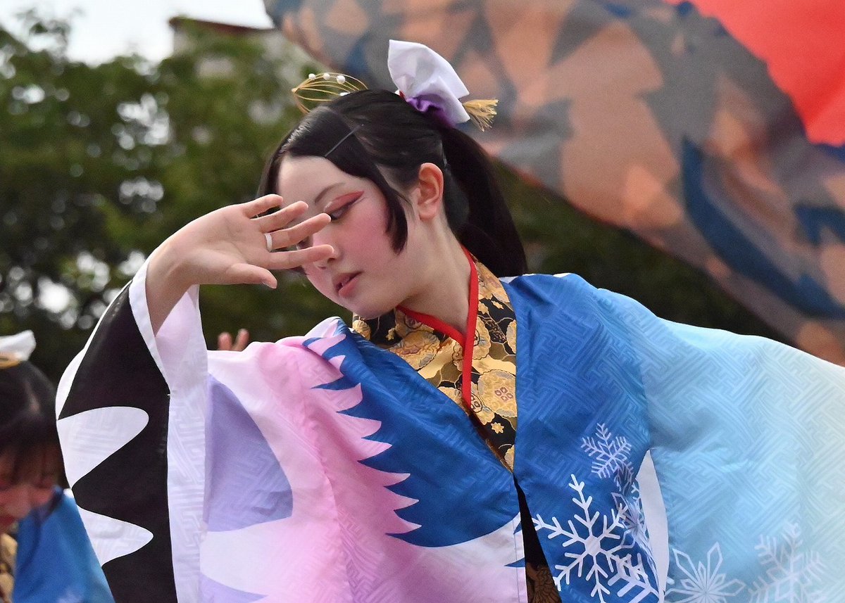 44982441shimu's tweet image. 能代市役所さくら庭で行われている 
夏だ！ビアガーデン屋台村2025にて 
能代YOSAKOI〜颯〜    その２