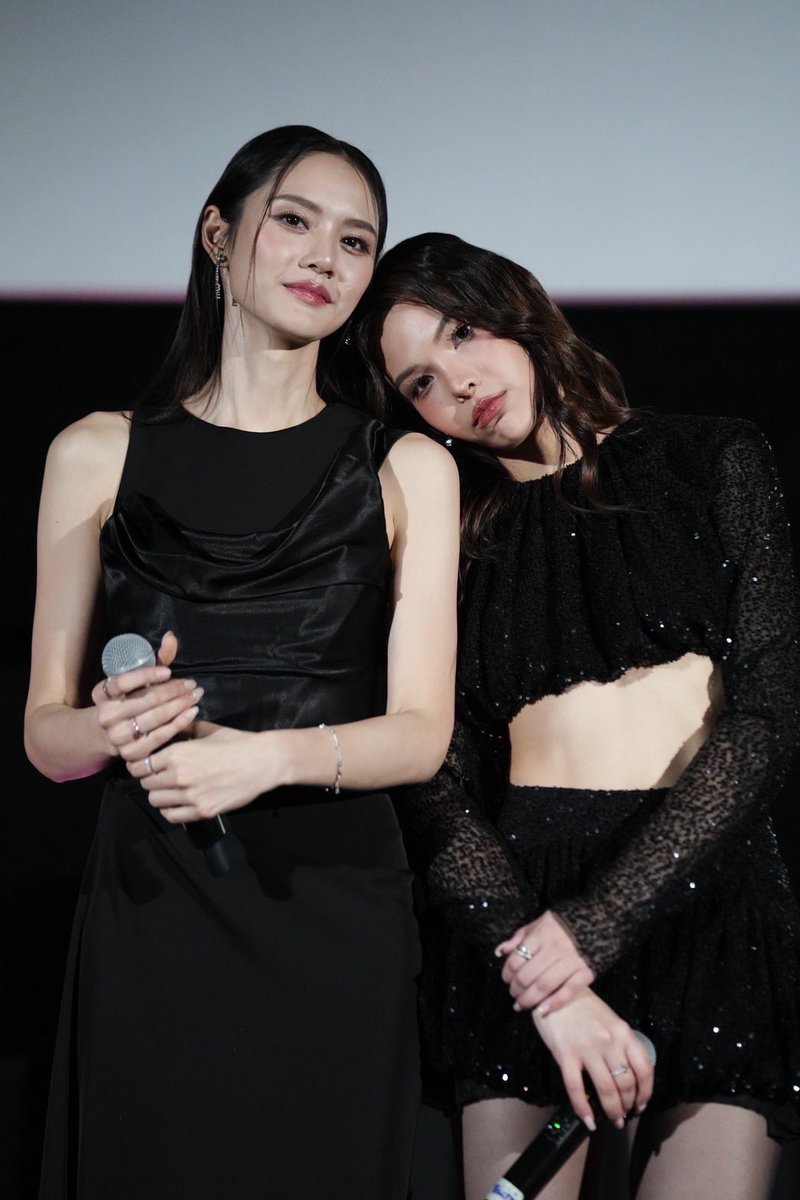 Hello98_th's tweet image. CHANGE2561 จัดเต็มโมเมนต์ความประทับใจซีรีส์  “Harmony Secret ดีลลับฉบับเล่นเล่ห์” Ep.1 สร้างปรากฏการณ์ Girls Love แห่งปี

🔗facebook.com/share/p/18p8Uz…

#HarmonySecret #ลูกหมีซอนญ่า
