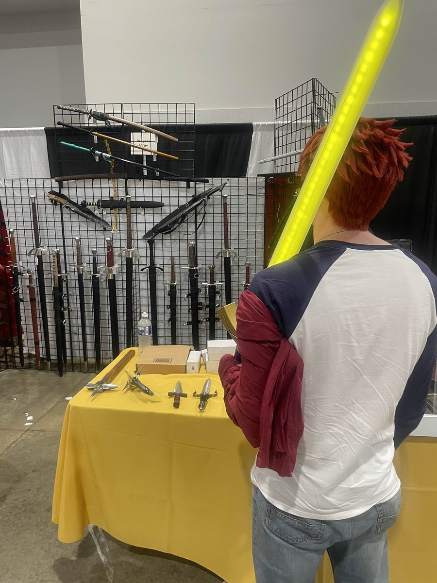 NovaSizer69's tweet image. Shirou emiya in his natural habitat