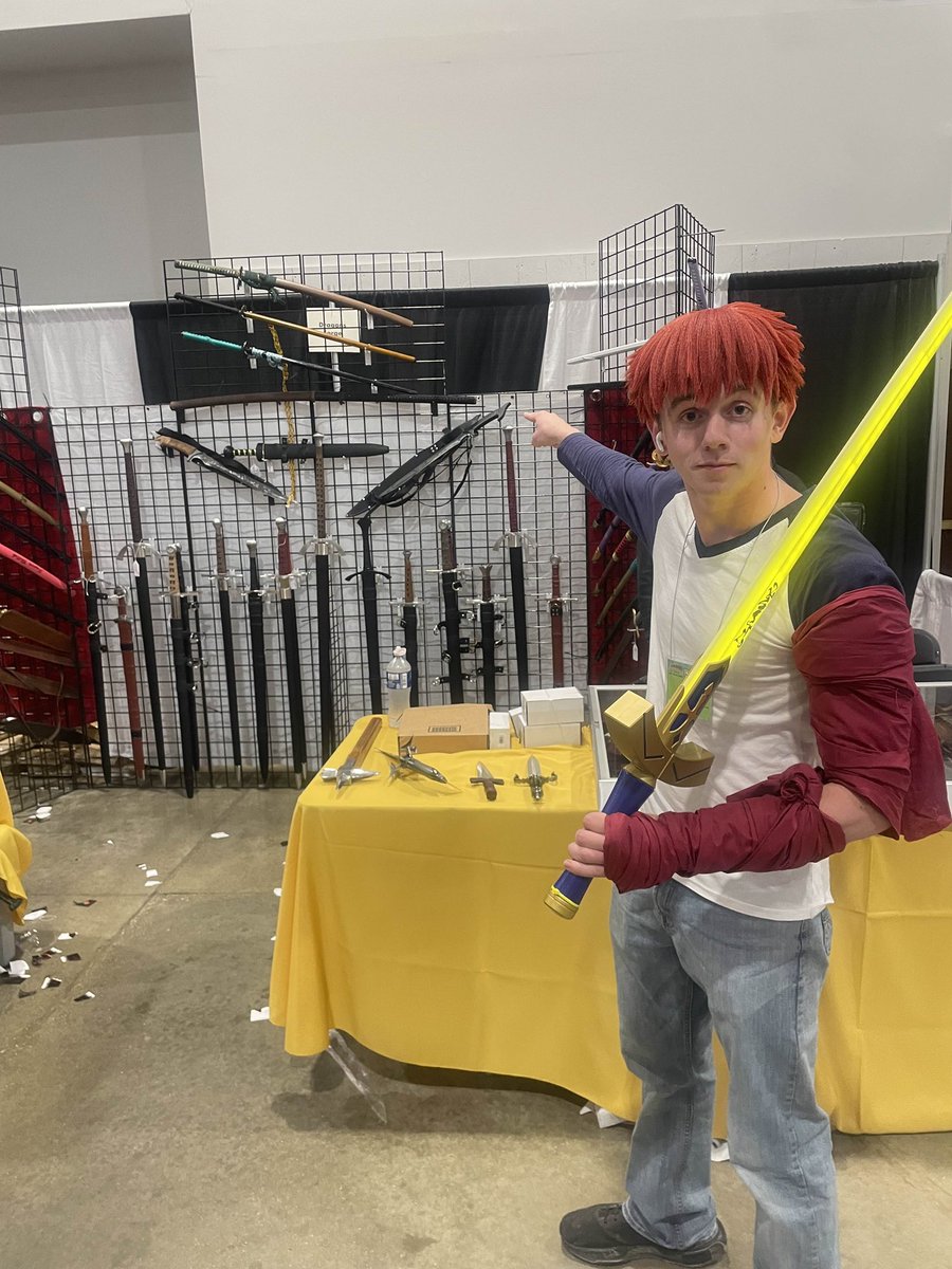 NovaSizer69's tweet image. Shirou emiya in his natural habitat