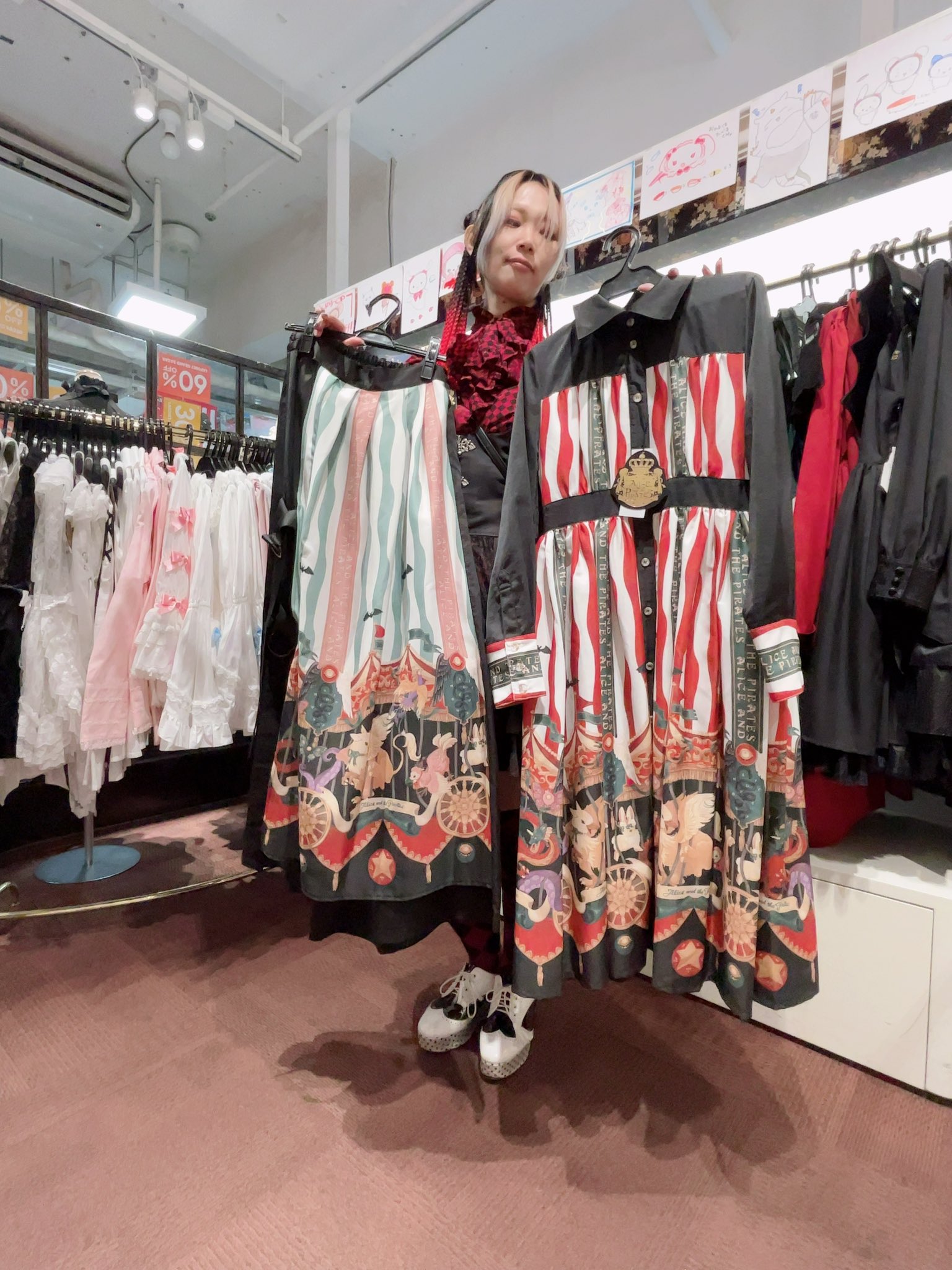 まもなく閉店！最後値下！BABYSSB薔薇ヴェール2点以上割引 BABY/PIRATES 店舗情報 (@BABYssb_shop) / X
