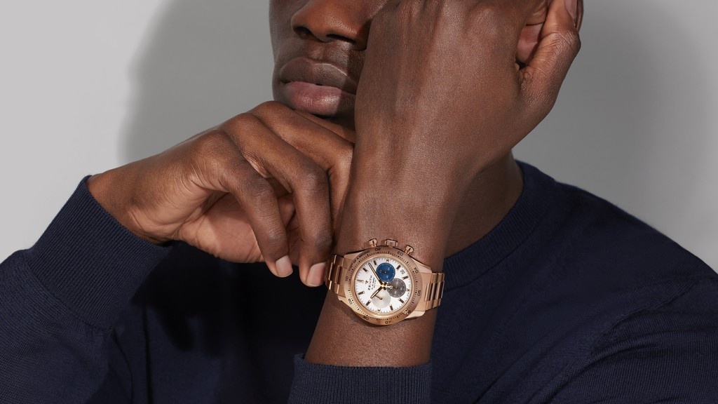 Wishing you a Golden Sunday ✨

What better way to mark the day than with the brilliance of the Zenith Chronomaster in full gold?

Available now at Ace Jewelers — we are proud to be an authorized Zenith retailer.

#AceJewelers #ZenithWatches #Chronomaster #GoldWatch #ElPrimero