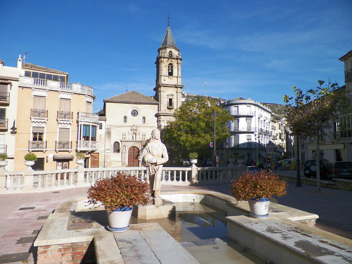NEUDC_RNE's tweet image. La fuente de la Mora en Alcalá la Real fue testigo del encuentro entre mundo árabe y el mundo cristiano.
Descubre la historia en Leyendas Mitos e Historias con @javiercasaal
👉RTVE.es/a/16678329/