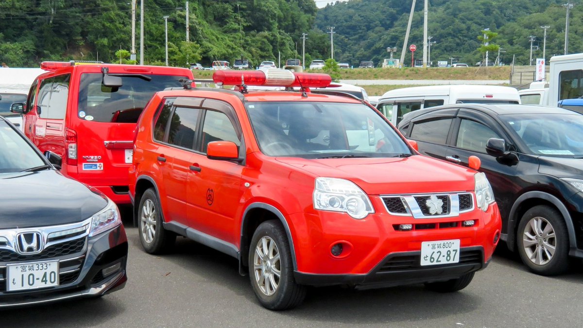 getureigo's tweet image. 途中から消防車乗ったら写真を撮りまくるバカ