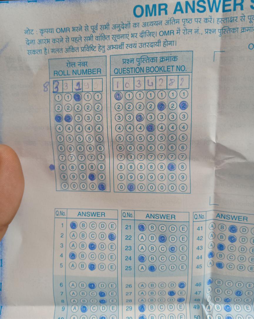 SirraChetan's tweet photo. @alokrajRSSB आज लाइब्रेरियन थर्ड ग्रेड का पेपर था,
क्या गजब का सिस्टम है साहब का रोल नम्बर 6 अंक में और मालिक ने omr में रोल नम्बर क़े खाने भरने क़े गोले 5 रखे, हद है यार 
अगर बेरोजगारों से गोला गलत होता है तो सजा मिलती है(नं कम)@alokrajRSSB
जी अब आप क़े सिस्टम क़े लिये कुछ बोलो गे या साइलेंट https://t.co/ijvTLnKSrf