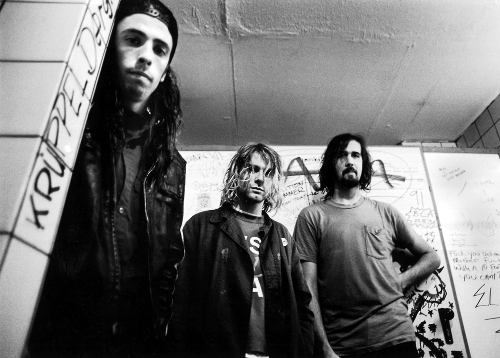 hourly_cobain's tweet image. 