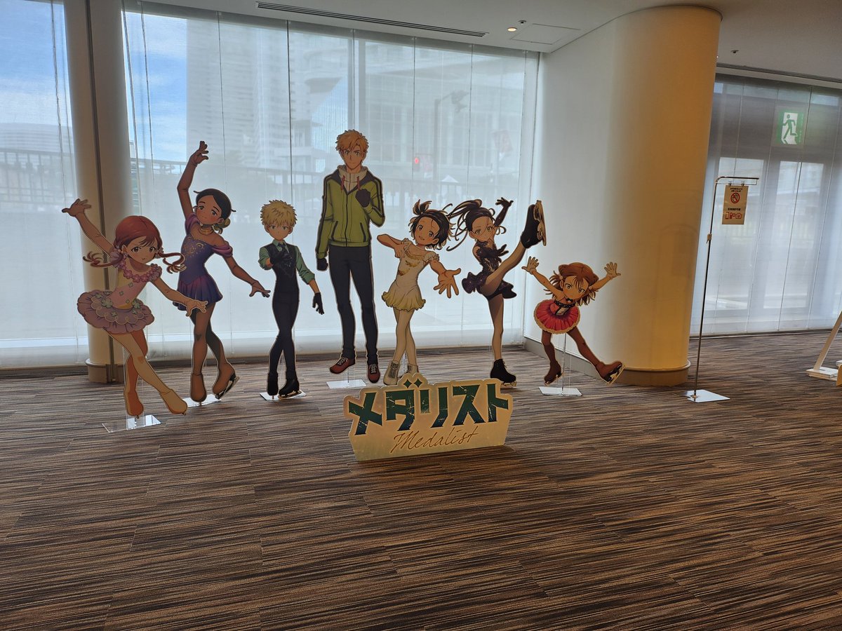 Uchikawa_hiroko's tweet image. 今日の現場

開演前は会場内写真OKでした。
実物大みると、いのりさんちっさいねぇ。
司先生が大きいのかもしれんけど。