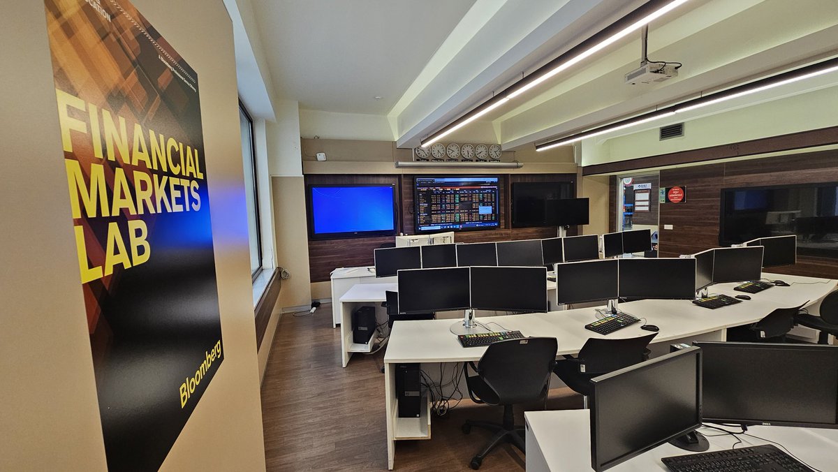 Geleceğin finansçılarını tanışmak üzere <a href="/BahcesehirBFRC/">BFRC</a> 'ye bekliyoruz.