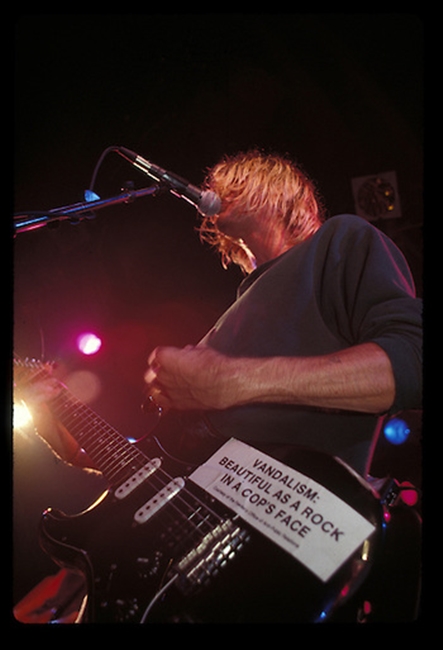 hourly_cobain's tweet image. 