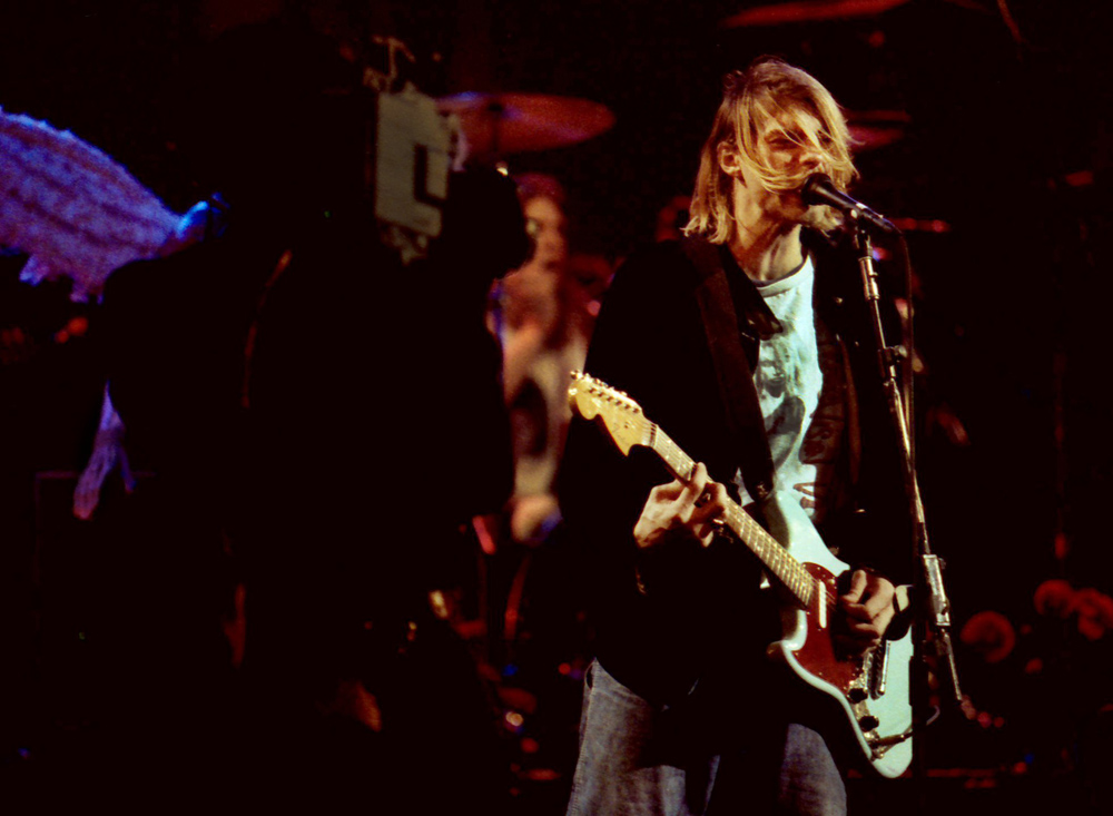 hourly_cobain's tweet image. 