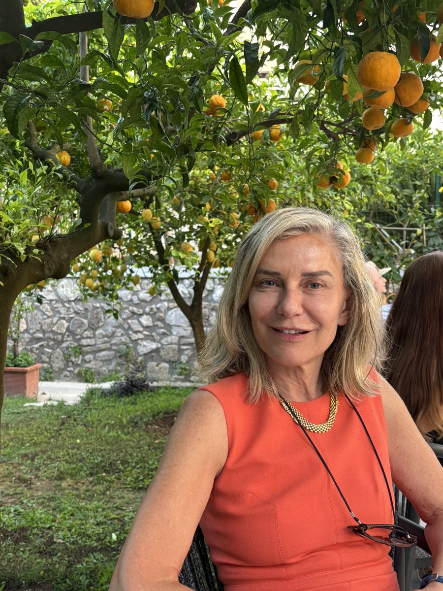 Una mappa italiana dei propagandisti filorussi, da Nord a Sud linkiesta.it/2025/07/peste-… via <a href="/Linkiesta/">Linkiesta</a>

Ci stiamo arrivando. L' autoritarismo è ormai una realtà, la censura anche.

Questo giornale che spinge alle schedature dei cittadini italiani sembra sortire da tempi passati.