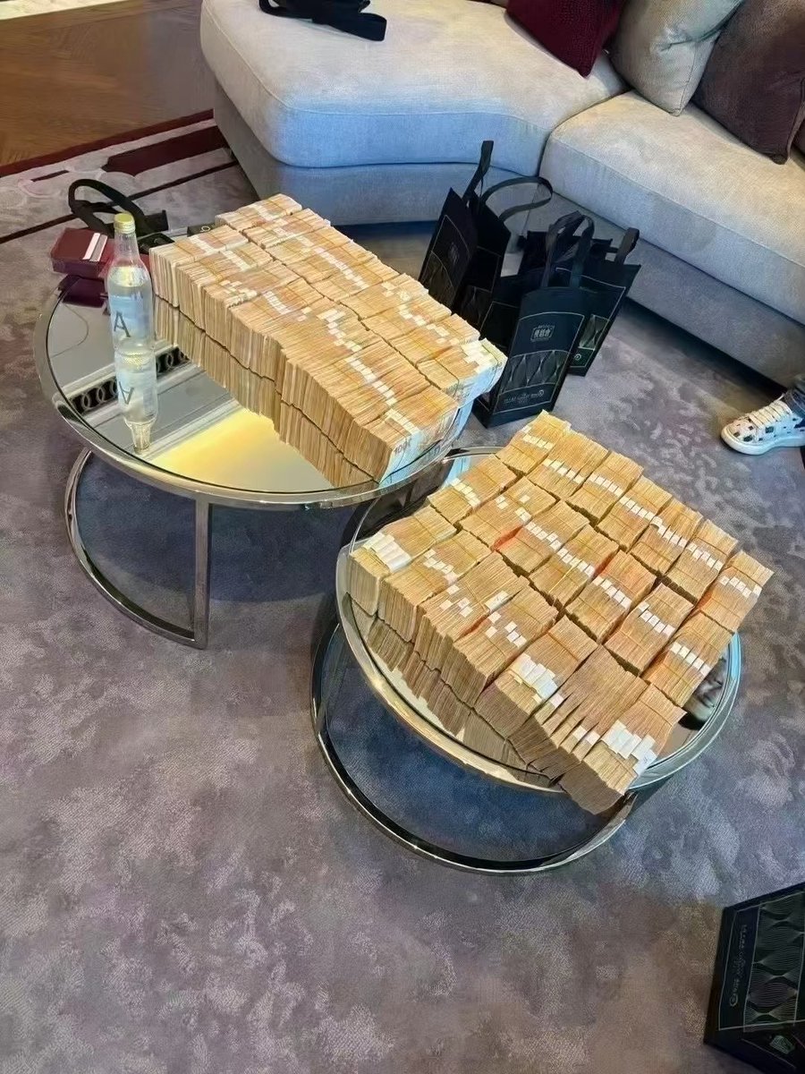 bige5688's tweet photo. 💫人一定要200%相信自己，先自信，再突破；先相信，再创造奇迹！[加油] https://t.co/0f6RQahmfp