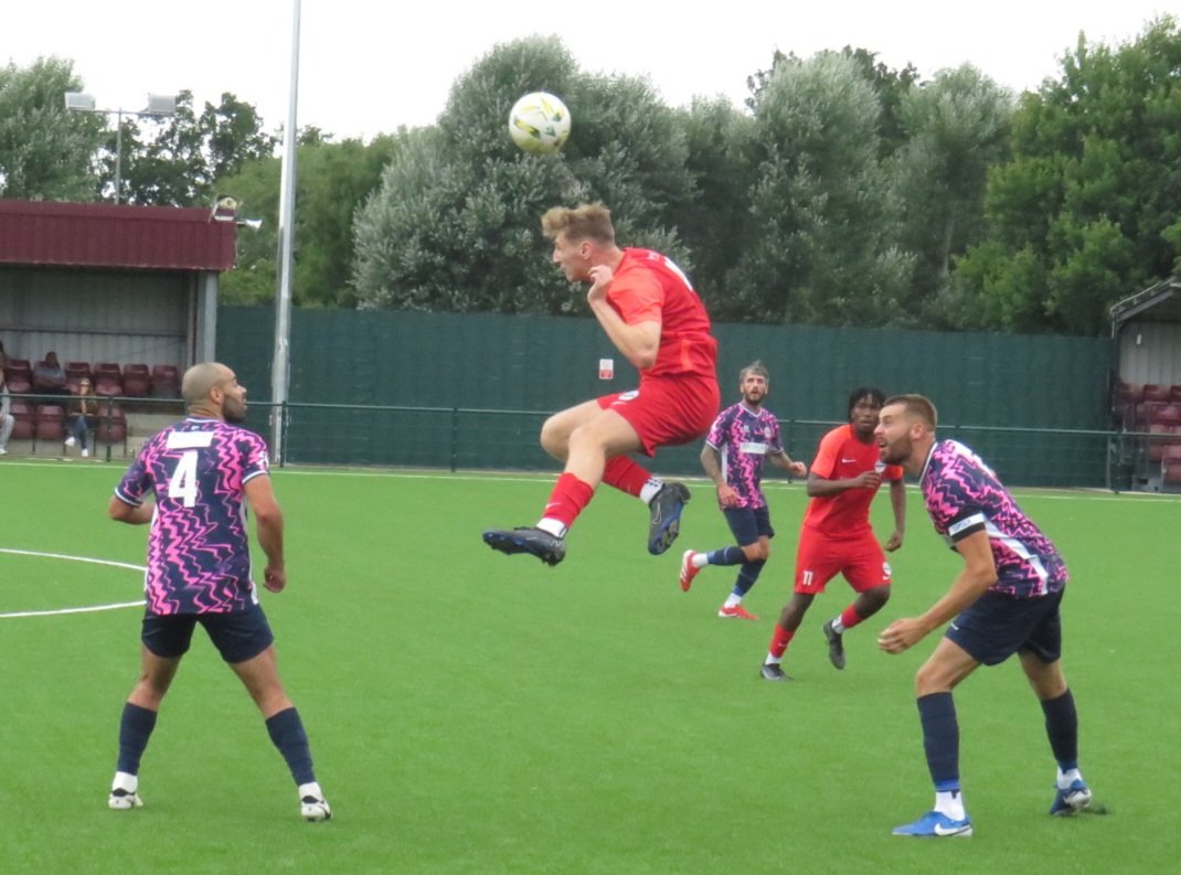 thecoldend's tweet image. I lost count of how many headers (or in modern football speak "headed duels") Joe Sellars-West won for @ArleseyTownFC at @AFC_Welwyn yesterday. The former @DunstableTownFC & @stotfoldfc player had a great game.