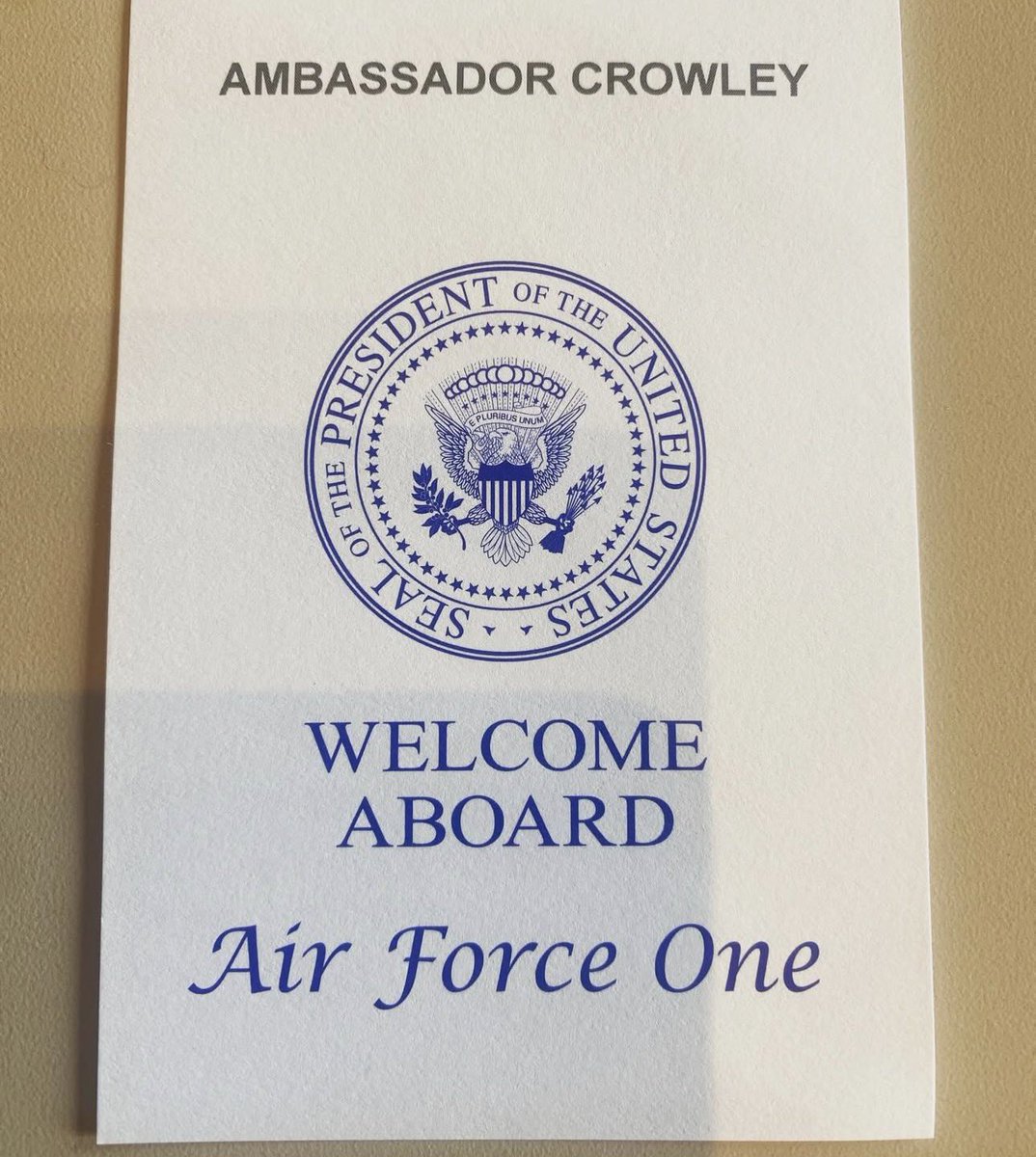 Zou de Vakantiekoning dit ook zien als hij naar Griekenland vliegt voor de zomervakantie? 

Vakantiekoning
🇳🇱 ✈️ 
Welkom aan boord
Oranje Boven