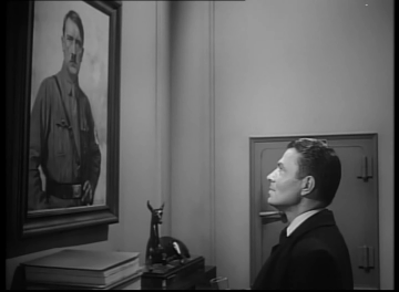 KingofFr1's tweet image. "Puede decirse que he estado en el inicio, ascenso, pico, colapso y fin de las películas habladas": la frase de Mankiewicz es cierta y retrata a uno de los grandes narradores de Hollywood y que no tiene un solo filme mediocre.
Operación Cicerón (1952) y un genial James Mason.
