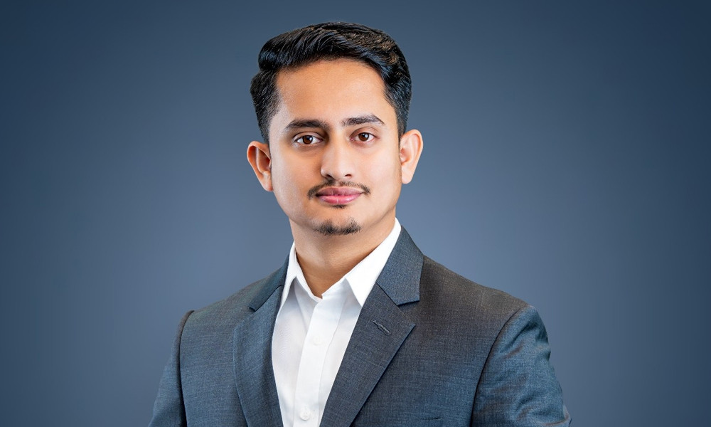 জুলাই অভ্যুত্থানের আহতদের দেখতে প্রতি শনিবার সিএমএইচে যান সেনাপ্রধান: সারজিস আলম