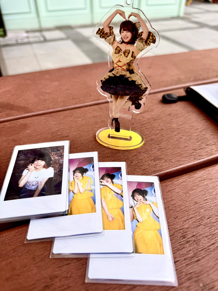 ミニライブ in ヴィレッジヴァンガード+PLUS イオンレイクタウン

久しぶりにあっす～に会いました💛💛💛
ステージで輝いてるあっす～すごくかわいい🫶🏻

会ってよかった💛💛💛💛💛💛

あすり～とのみんなさんもありがとう🙏✨
 #あっす～みてみて