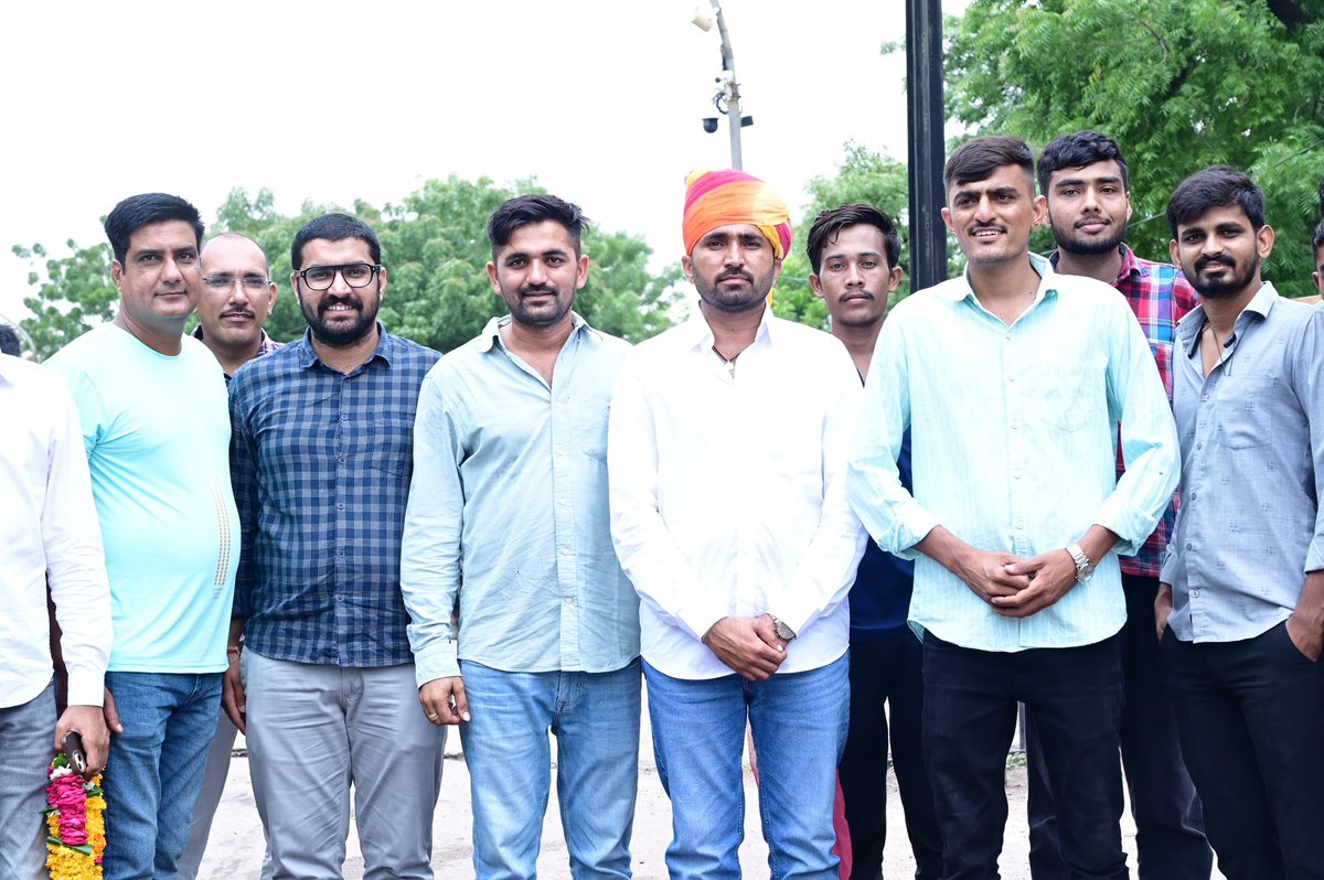 आभार JNVU 🙏🏻
टीम जुंझार सिंह चौधरी जी का हार्दिक आभार