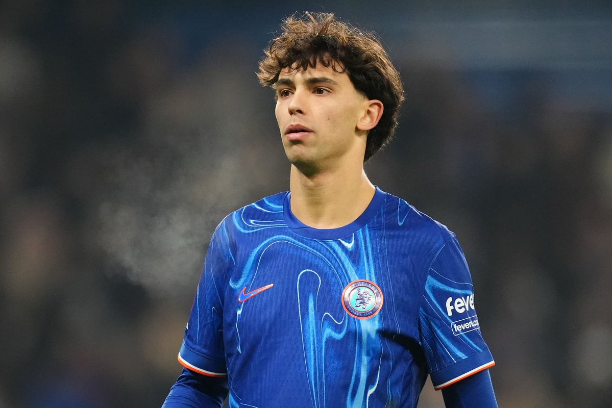 CFCHorpe's tweet image. I supported Joao Felix as much as I could whilst he was a Chelsea player but I always had my reservations about him before his signing — But ofcourse I was called an hater for it.

Now it&apos;s clear as daylight for all to see.

Good riddance to him to Saudi or wherever he&apos;s headed.