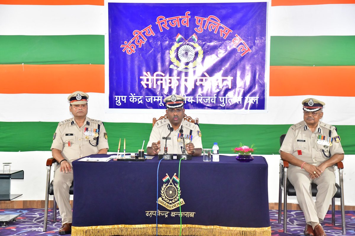 On the occasion of “87th CRPF Raising Day” , IG Jammu Sector #CRPF, along with officers &amp; jawans, paid tribute to martyrs at Shaheed Smarak, GC Jammu. To mark the day, A Cycling event,Tree plantation &amp; Sainik Sammelan were also held  at CRPF Camp,Jammu.
#RaisingDayCRPF <a href="/crpfindia/">🇮🇳CRPF🇮🇳</a>